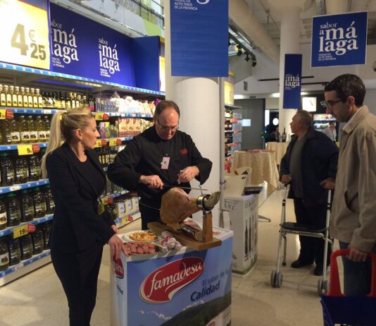 firma-de-convenio-con-carrefour-4_o