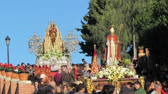 La Fiesta de la Matanza y las de la Virgen de la Candelaria inauguran las citas populares de febrero en la Costa del Sol