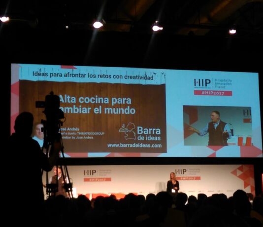 La ponencia estrella de ayer ha sido la liderada por el chef José Andrés que ha destacado que la tecnología es básica para la restauración, pero hay que saber adaptarla a las necesidades del sector