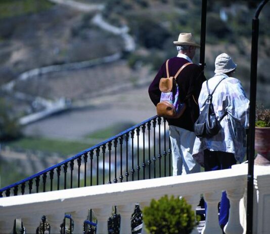La Costa del Sol sigue presentando durante el invierno evidentes muestras de su buen comportamiento como destino turístico. Así, durante el mes de diciembre, la totalidad de los principales mercados extranjeros y el nacional han experimentado un crecimiento en llegadas por aeropuerto, con respecto al mismo mes de 2015.