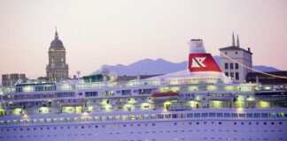 Una delegación de Málaga, compuesta por representantes del Puerto de Málaga, el Área de Turismo del Ayuntamiento de la capital, Turismo y Planificación Costa del Sol, Consejería de Turismo y Deporte de la Junta de Andalucía y Cruceros Málaga participará conjuntamente en una acción comercial llevada a cabo en Estados Unidos entre los días 6 y 10 de febrero, con el objetivo de continuar el contacto con las principales compañías del sector del crucero con sede en Miami y Seattle, así como presentar las novedades del puerto y el destino.