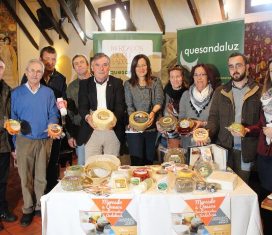 Álora acoge el VI Mercado de Quesos Tradicionales