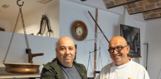 El Colmenero de Alhaurín, el obrador artesano con una importante vinculación a la Alta Gastronomía, ha firmado un acuerdo con la Asociación de Amigos de la Alta Gastronomía de Marbella de participación activa en la II Edición de Marbella All Stars, que tendrá lugar los días 22 y 23 de mayo.