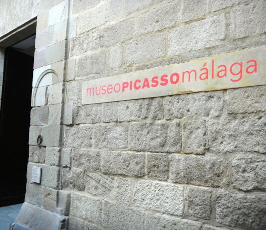 1280px-MuseoPicassoMalaga