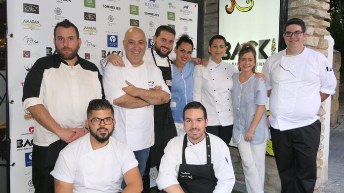 Back celebró su primer aniversario con un festival de sabores. Diego del Río, como invitado de David Olivas, y Fabián Villar cumplieron las expectativas entre los amantes de la alta gastronomía