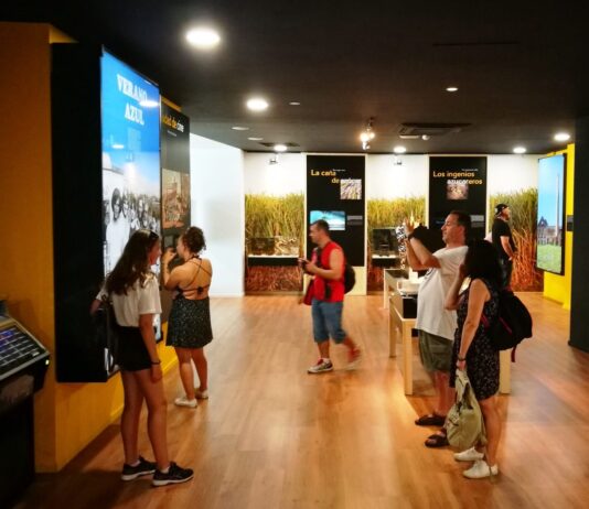 Visitas-Museo-Nerja-Verano