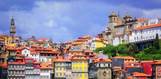 Oporto, la ciudad que se bebe y se camina despacio