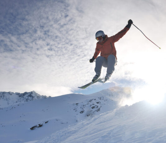 Escapadas blancas: las estaciones de esquí españolas ideales para un fin de semana