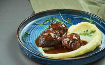 Las carrilleras, melosidad y tradición en la cocina española