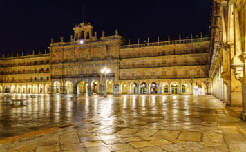 Salamanca, la ciudad dorada donde el tiempo se detiene