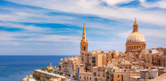 Malta, la isla mediterránea donde la historia y el mar conviven bajo la misma luz