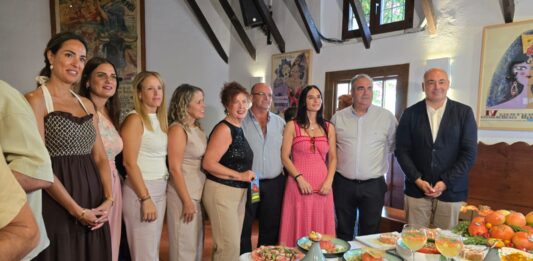 Medio centenar de restaurantes participan en la Ruta Gastronómica del Tomate Huevo de Toro