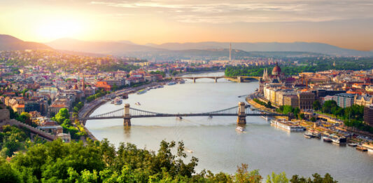 Budapest: una ciudad entre el Danubio y la historia