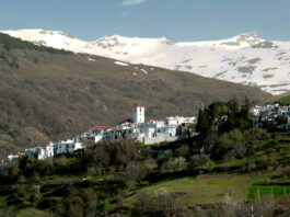 La Alpujarra granadina: pueblos blancos entre montañas