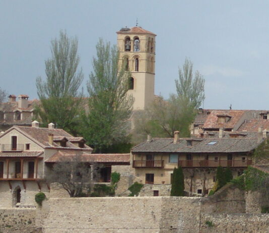 Los pueblos más bellos de Castilla y León para descubrir este otoño