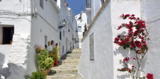 Pueblos de Málaga donde el tiempo camina despacio