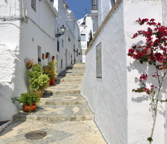 Pueblos de Málaga donde el tiempo camina despacio